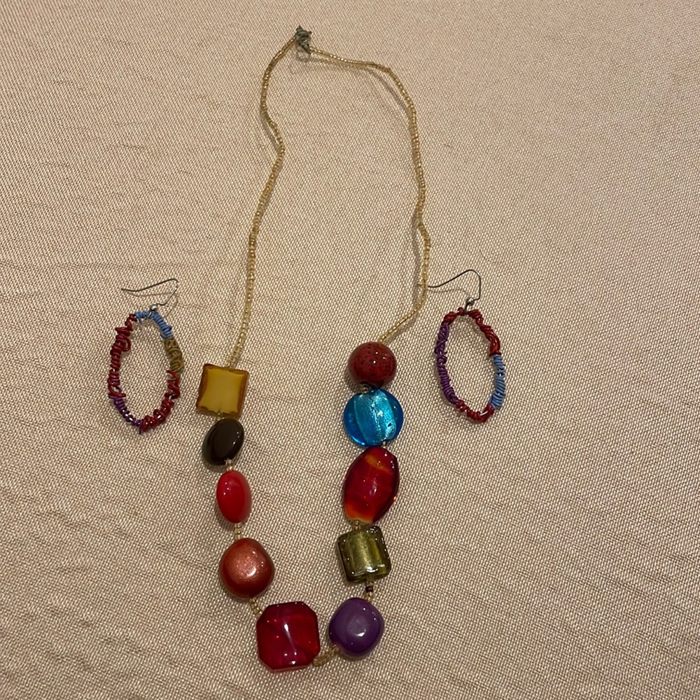 Vintage and colorful necklace and earrings